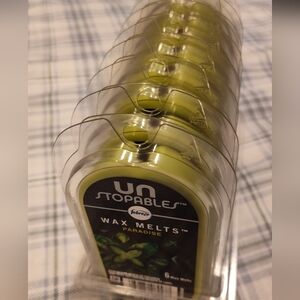 NEW! Unstoppables Wax Melts Bundle (8pks)